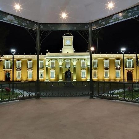 Casa Central De Santa Ana Exteriér fotografie