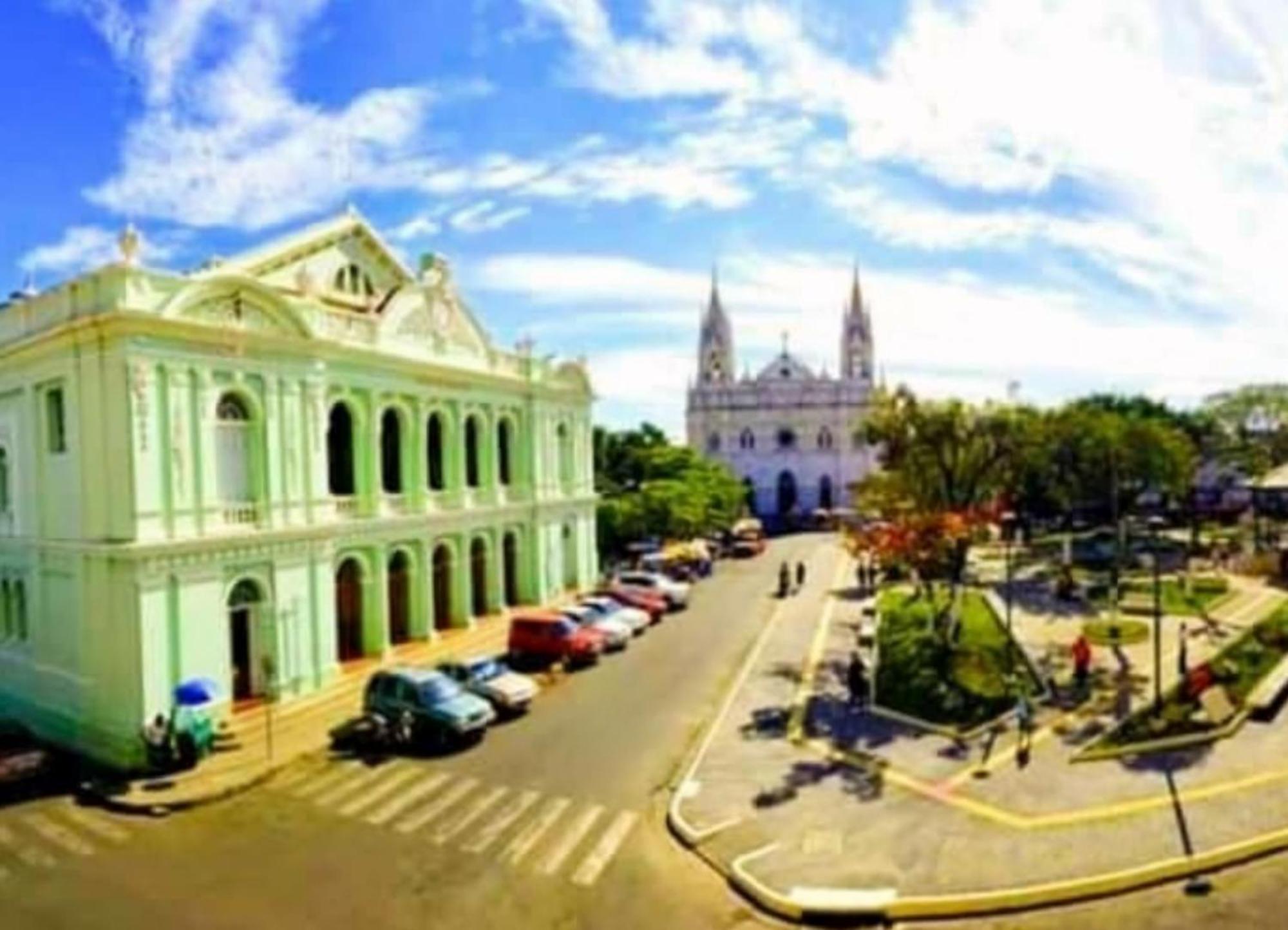 Casa Central De Santa Ana Exteriér fotografie